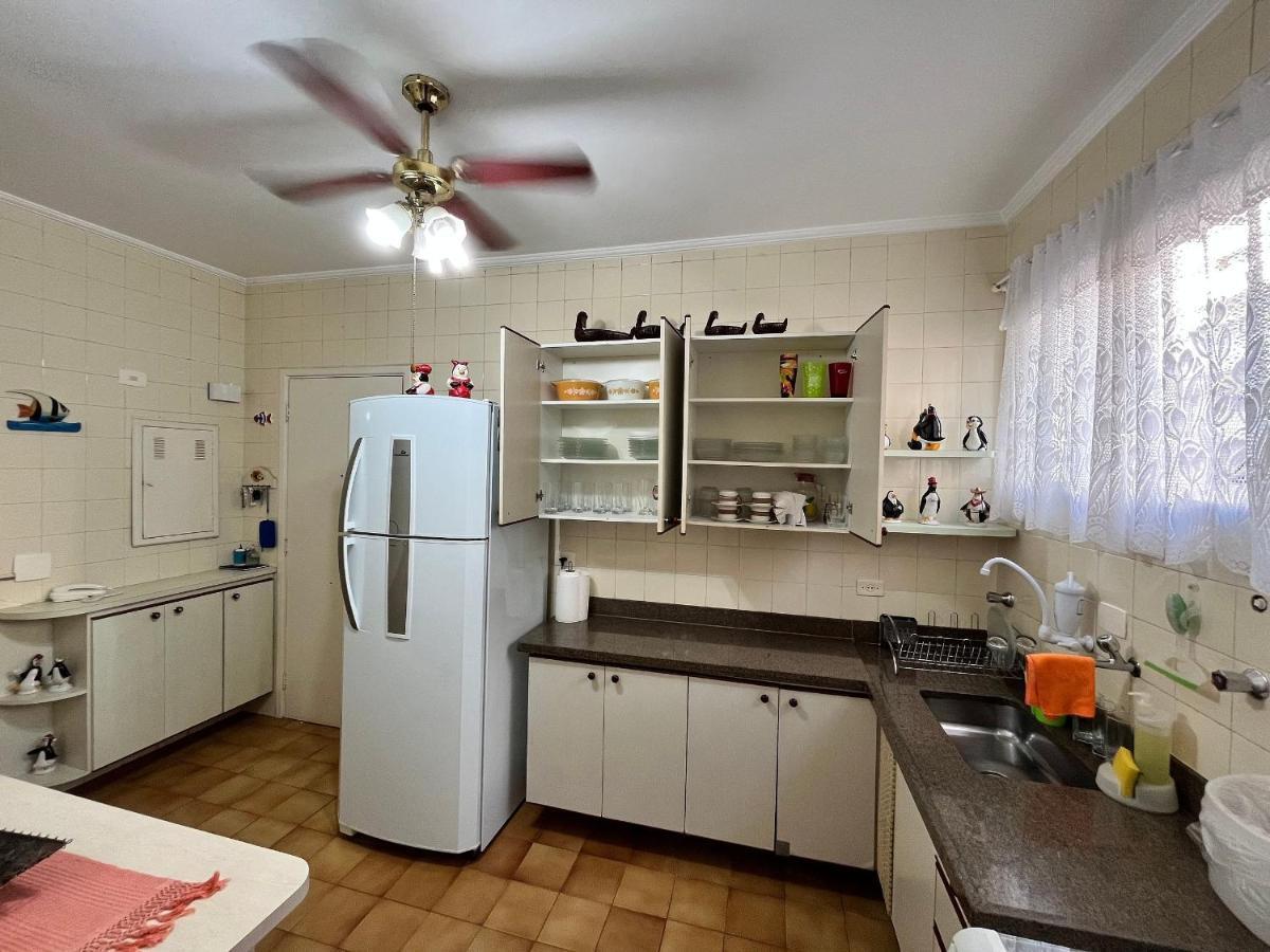 Super Aconchegante E Espacoso - Sacada Ampla E Perto Da Praia - Super Confortavel - Ap. 13 - Ed. Maison Du Parc Guarujá Kültér fotó