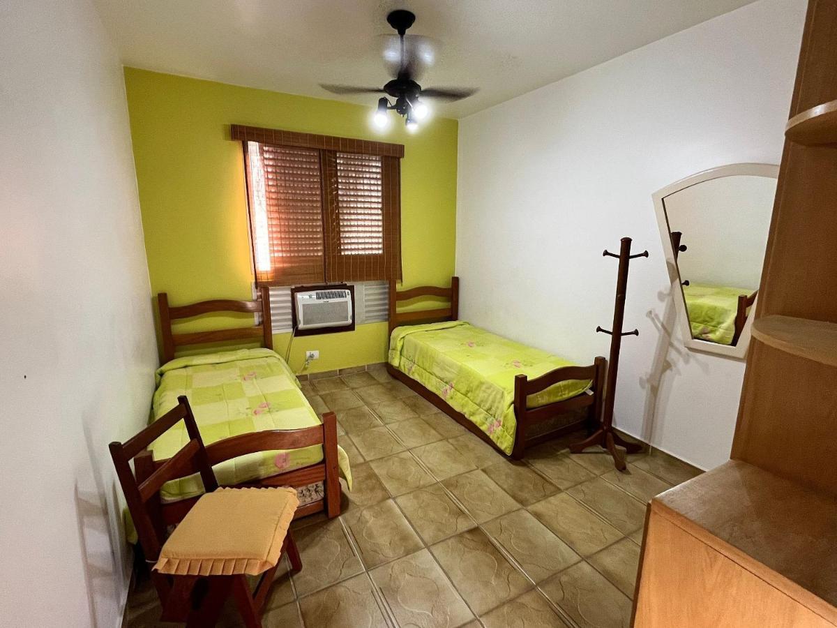 Super Aconchegante E Espacoso - Sacada Ampla E Perto Da Praia - Super Confortavel - Ap. 13 - Ed. Maison Du Parc Guarujá Kültér fotó