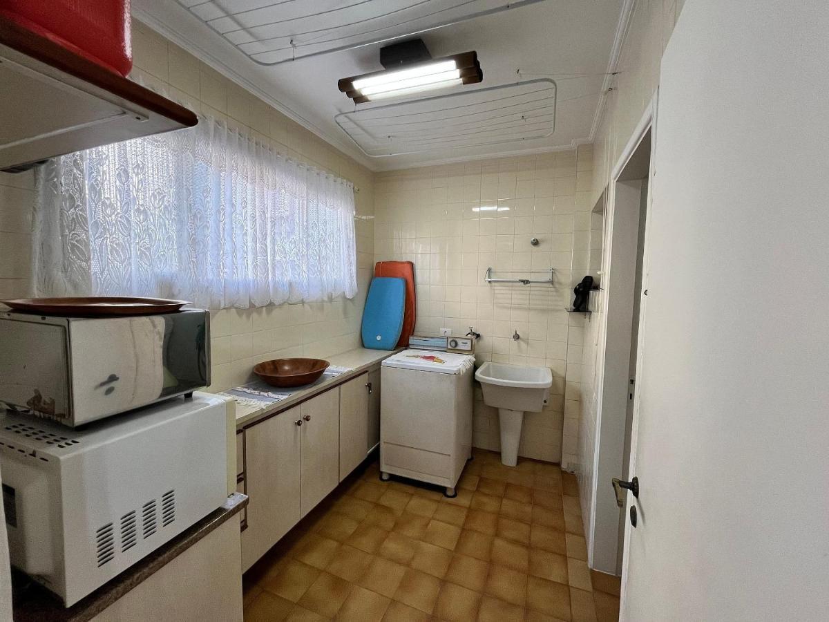 Super Aconchegante E Espacoso - Sacada Ampla E Perto Da Praia - Super Confortavel - Ap. 13 - Ed. Maison Du Parc Guarujá Kültér fotó