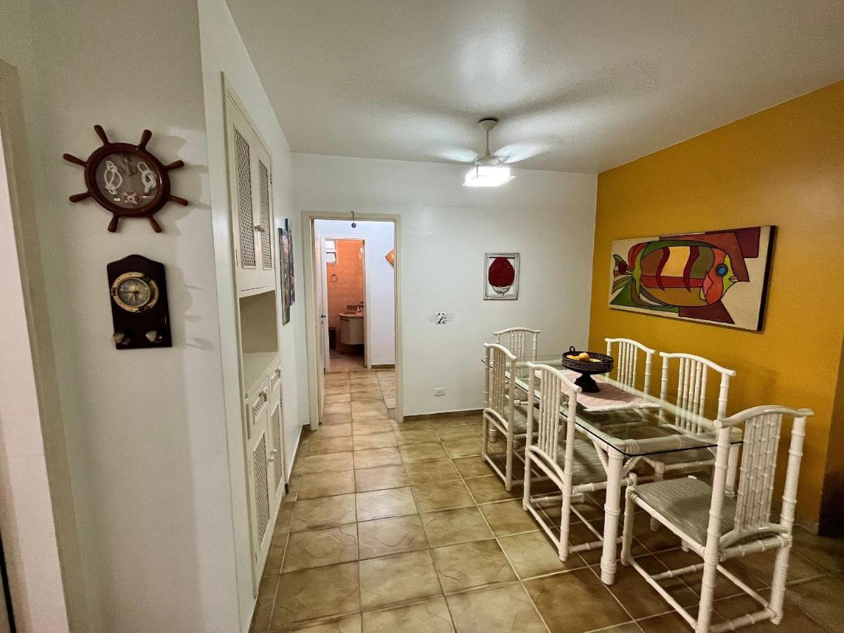 Super Aconchegante E Espacoso - Sacada Ampla E Perto Da Praia - Super Confortavel - Ap. 13 - Ed. Maison Du Parc Guarujá Kültér fotó